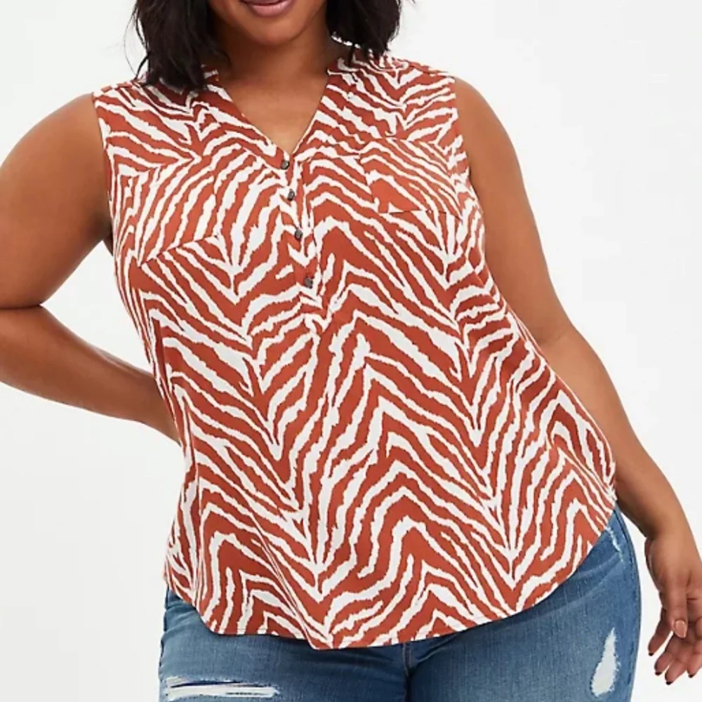 Harper Brown Zebra Textured Stretch Rayon Tank - Picture 2 of 6